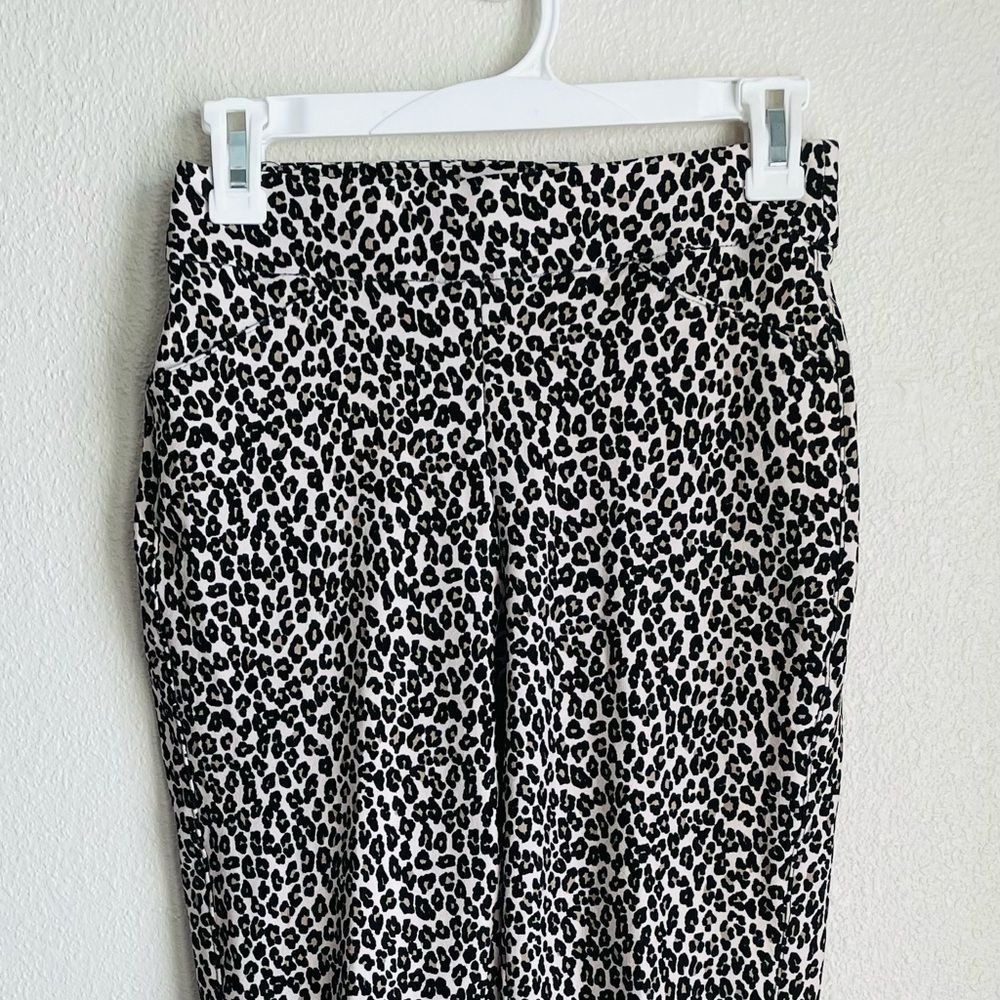 Chicos Travelers Animal Print Pant